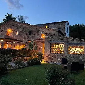  Vakantieboerderij Godiolo